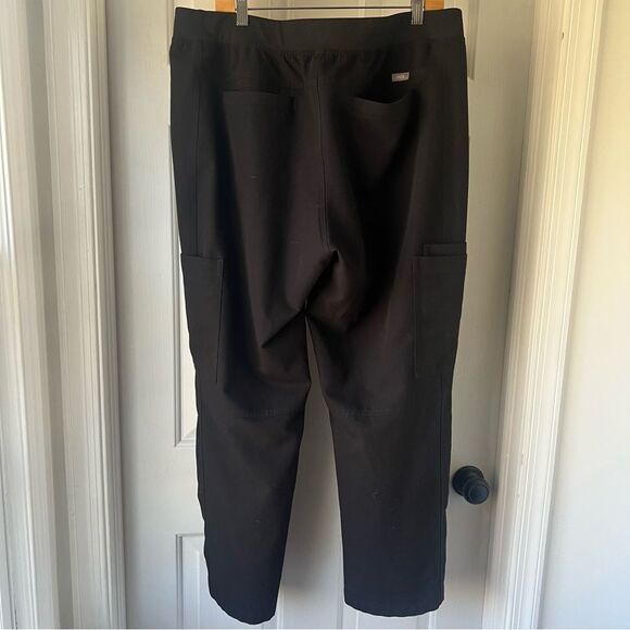 FIGS Axim 2.0 Cargo Black Pants Trousers - Picture 3 of 5